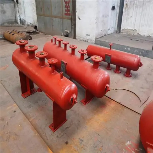 北关分集水器安装高度